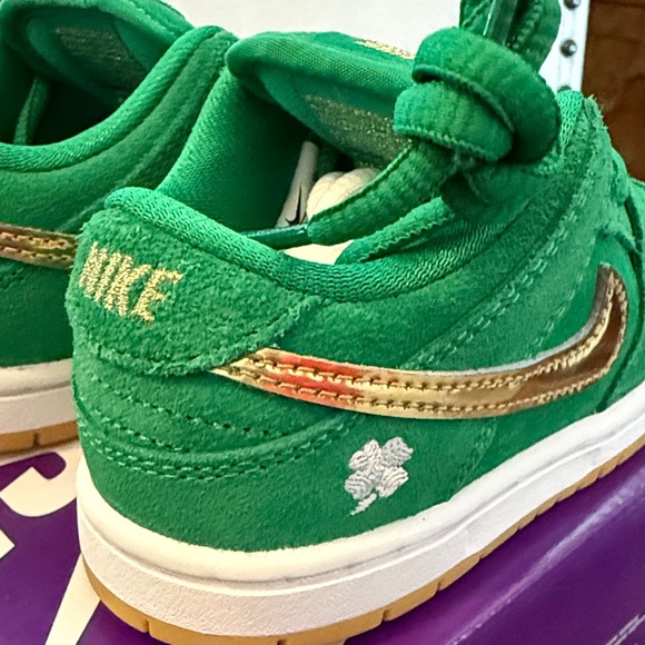 Nike SB Dunk Low Pro Kids Sneakers - Vibrant Green - Picture 3 of 4